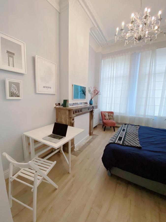 Coco Romantic In Central Antwerp - Sauna Екстер'єр фото